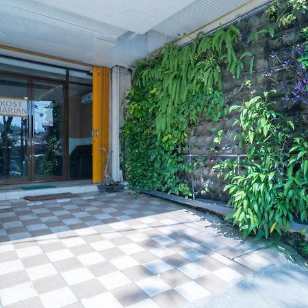 Reddoorz Plus Syariah Near Pasar Turi Surabaya Eksteriør billede
