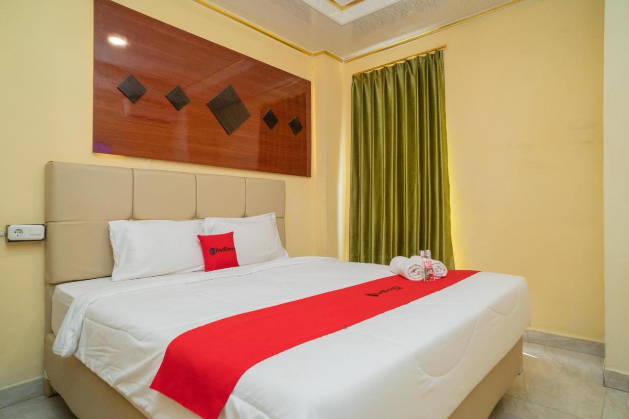 Reddoorz Plus Syariah Near Pasar Turi Surabaya Eksteriør billede
